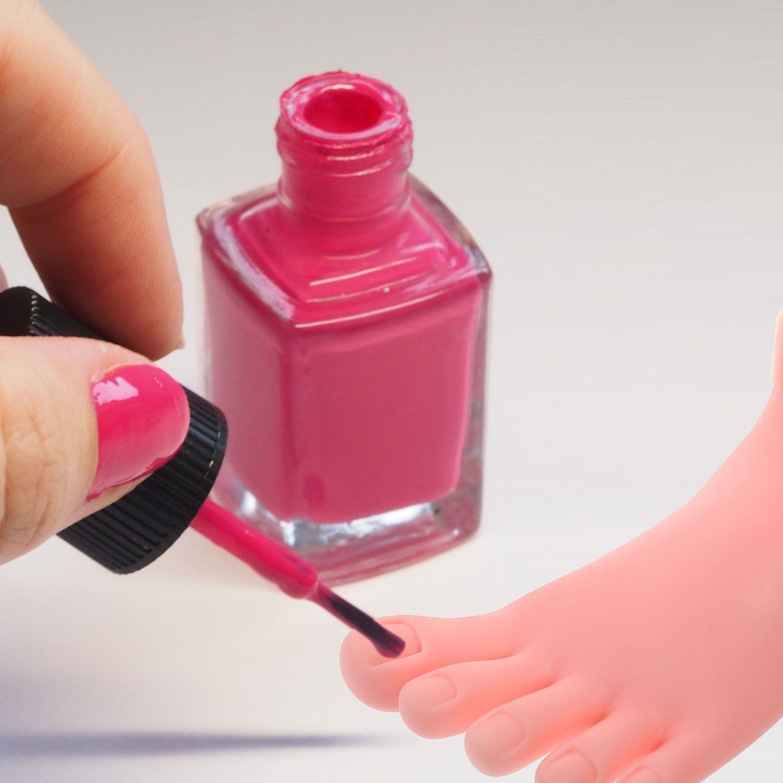 Nail Art Fake - 2 Pièces Main et Pied Artificiels