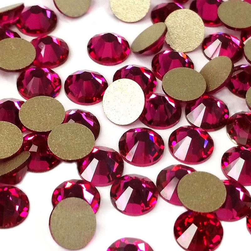 Nail Art Fuchsia - Nouveaux strass fuchsia non thermocollants en