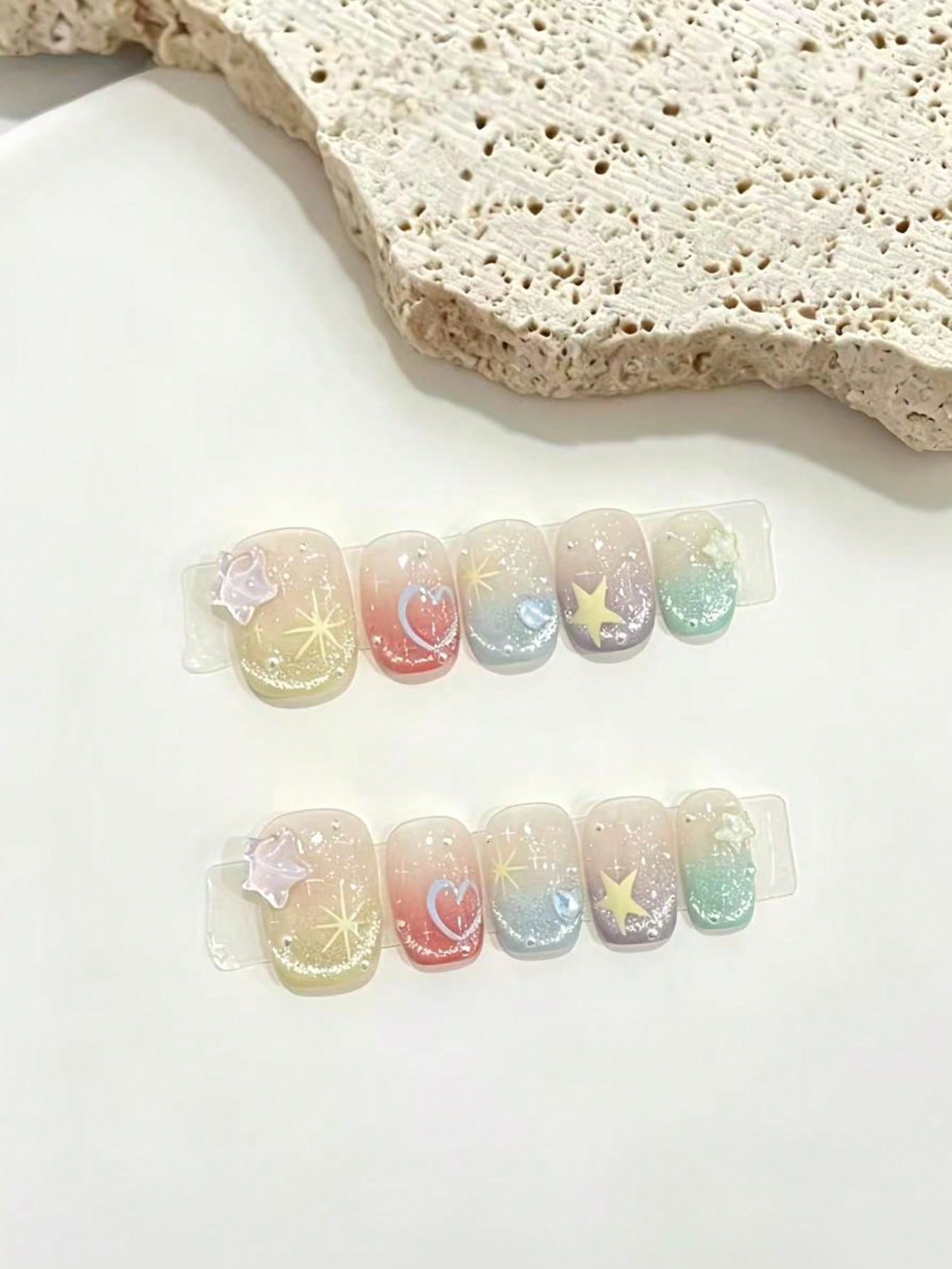 Press On Nail Set - Ensemble de 10 faux ongles courts