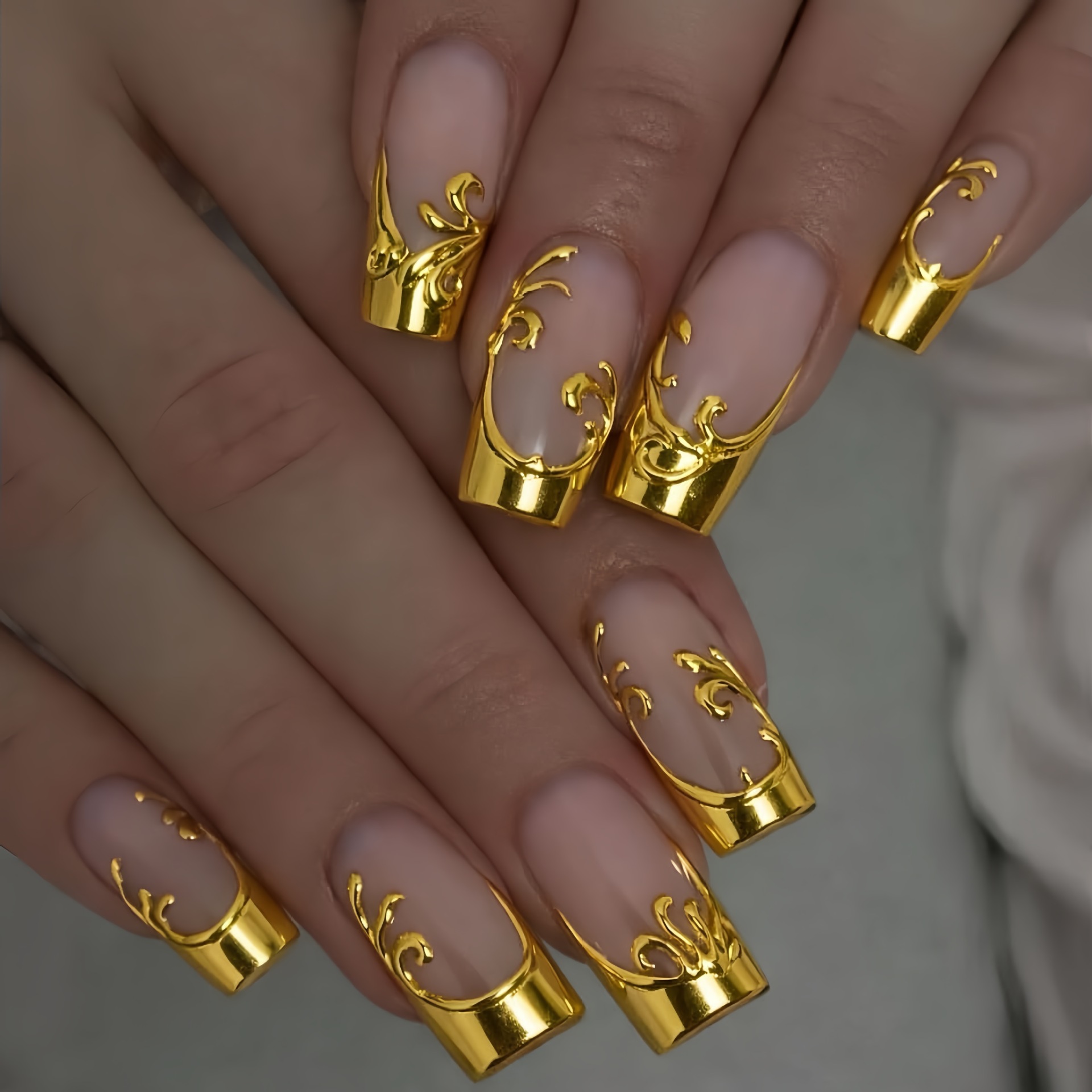 Press On Nail Set - Faux ongles moyennement longs pour femmes,