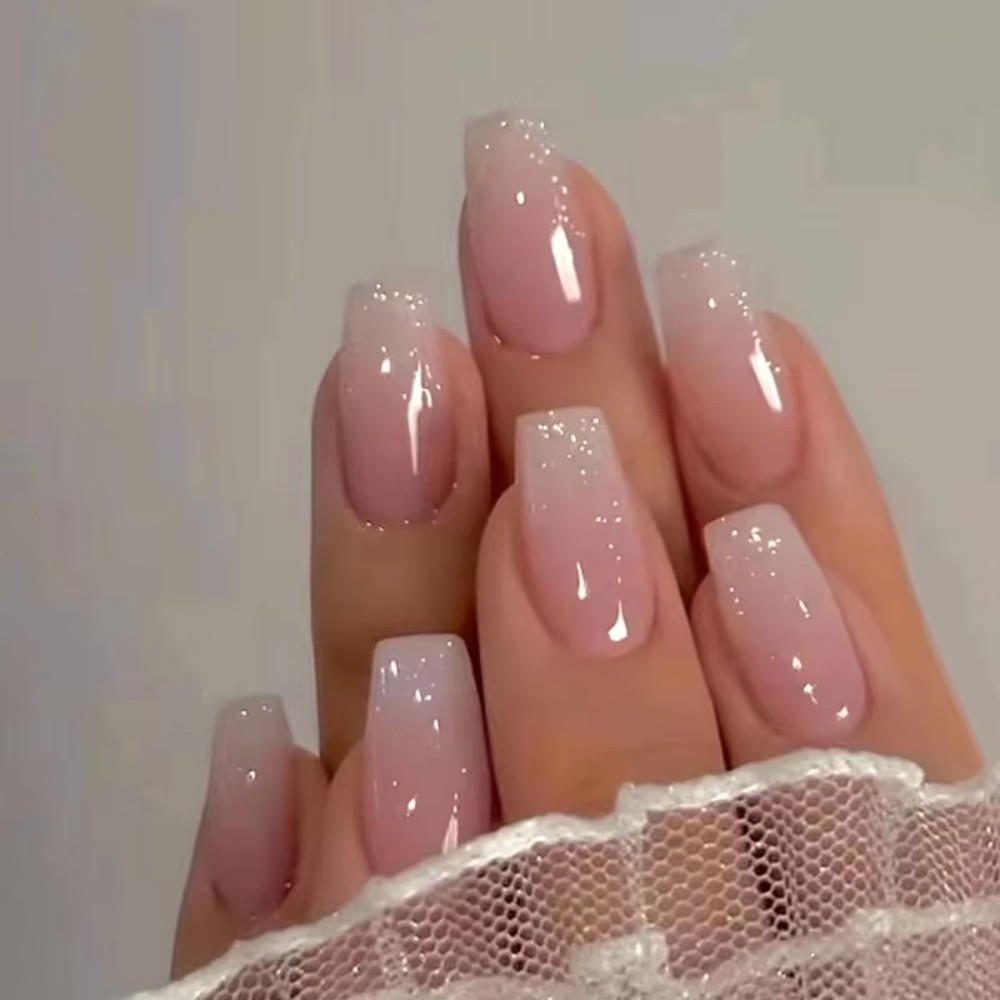 24 faux ongles dégradés, style - Press On Nail Set avis et prix