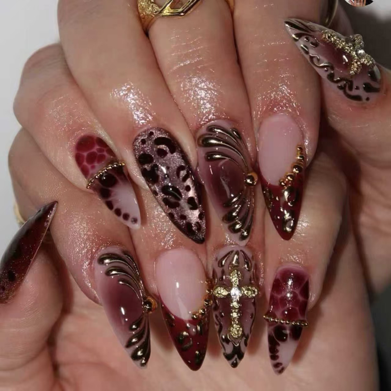 Faux ongles moyens pour femmes - Press On Nail Set avis et prix