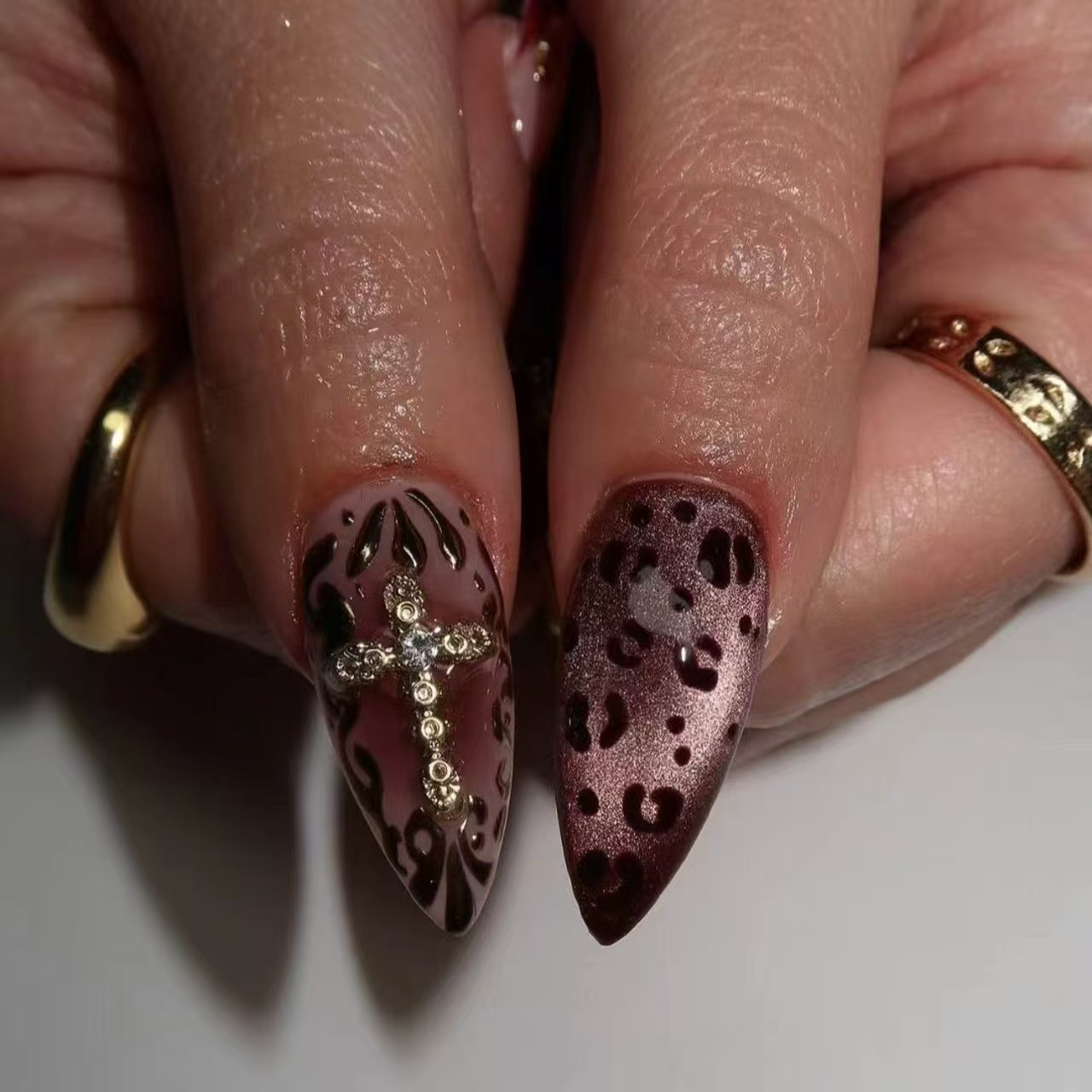 Faux ongles dégradés rouge bor - Press On Nail Set avis et prix
